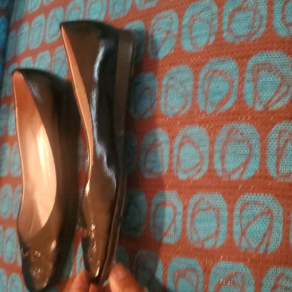 FERRAGAMO LOAFERS SIZE 7.5 - Picture 7 of 16